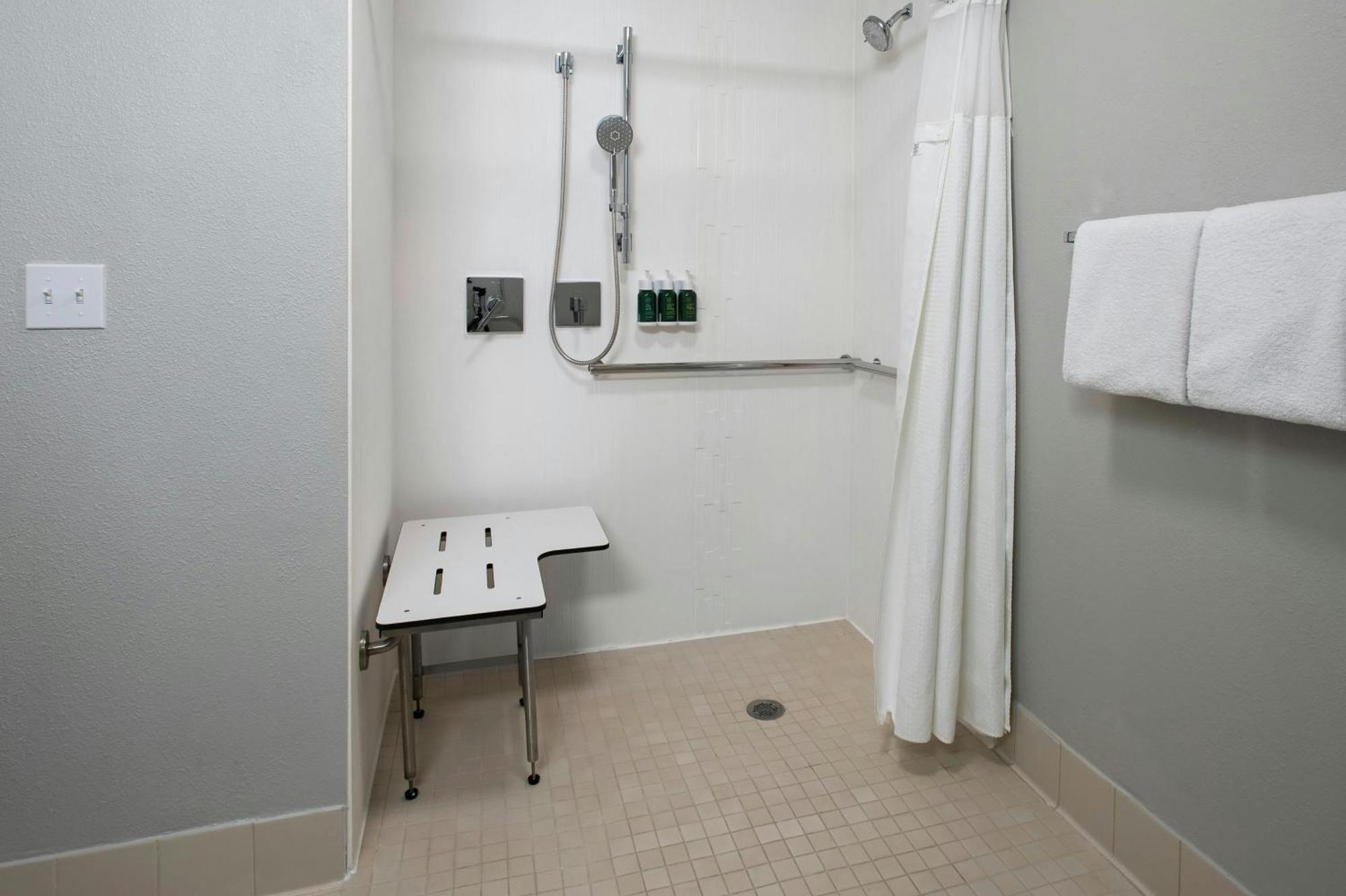 Courtyard By Marriott Annapolis Hotel Exterior foto
