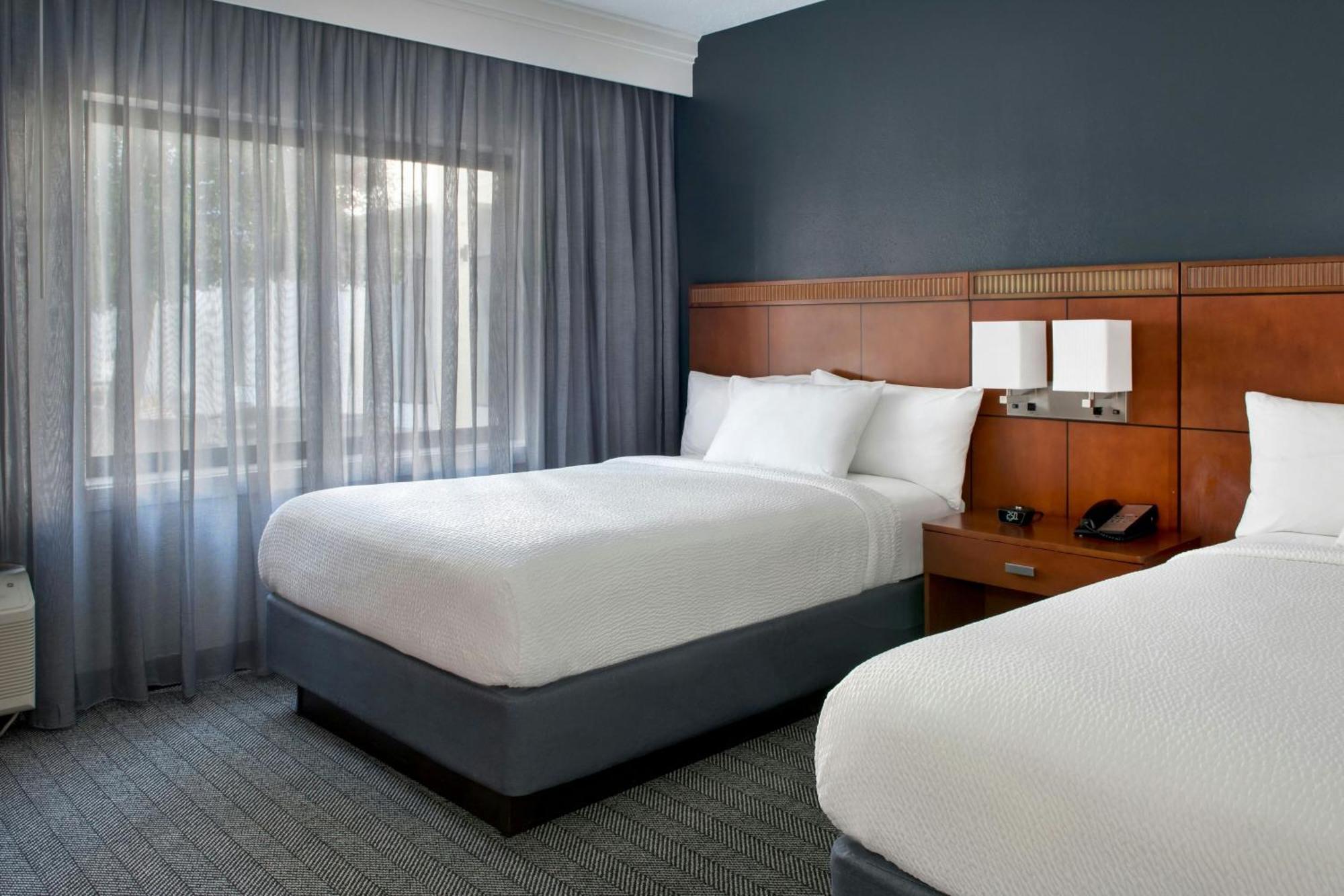 Courtyard By Marriott Annapolis Hotel Exterior foto