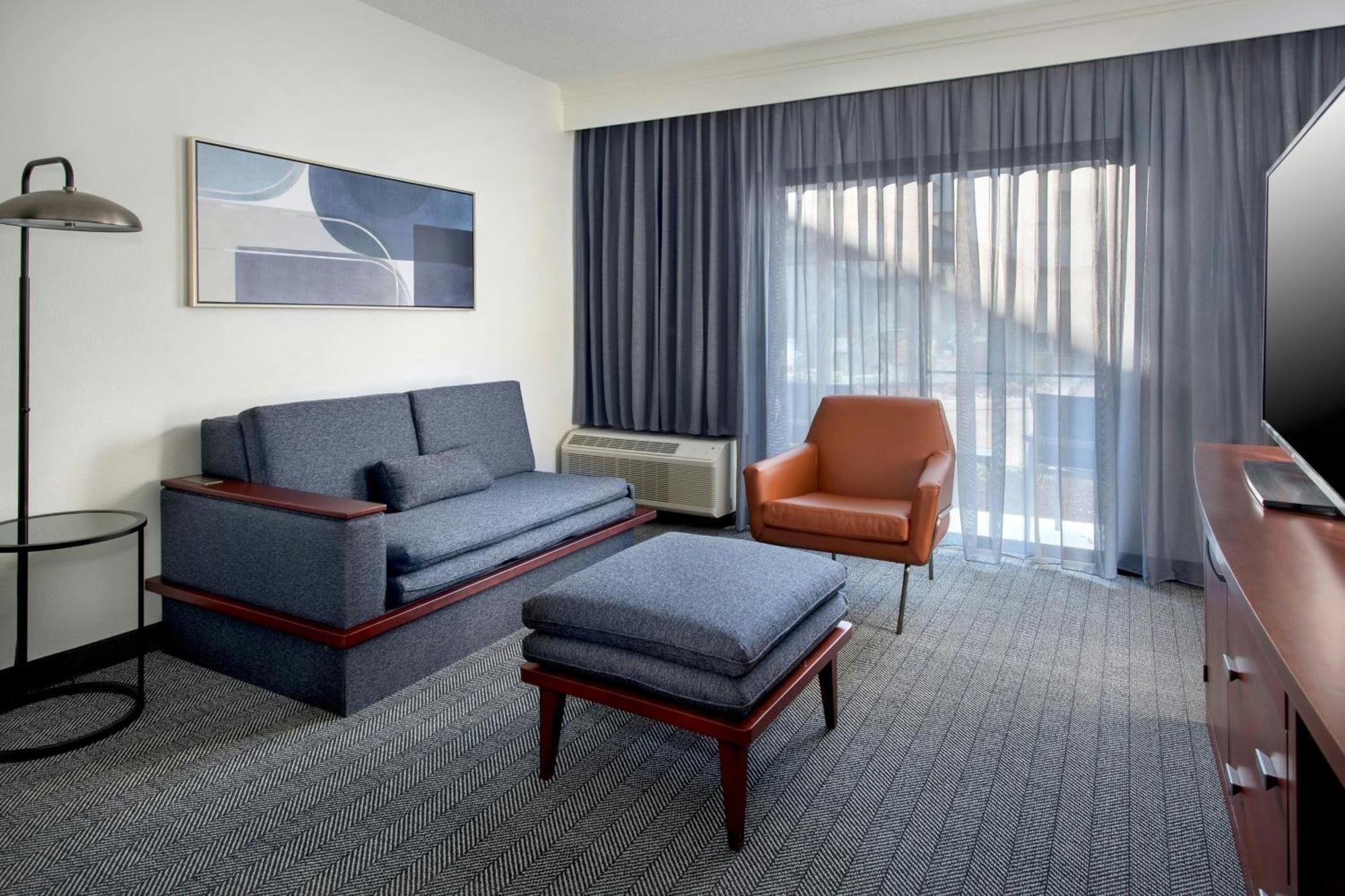 Courtyard By Marriott Annapolis Hotel Exterior foto
